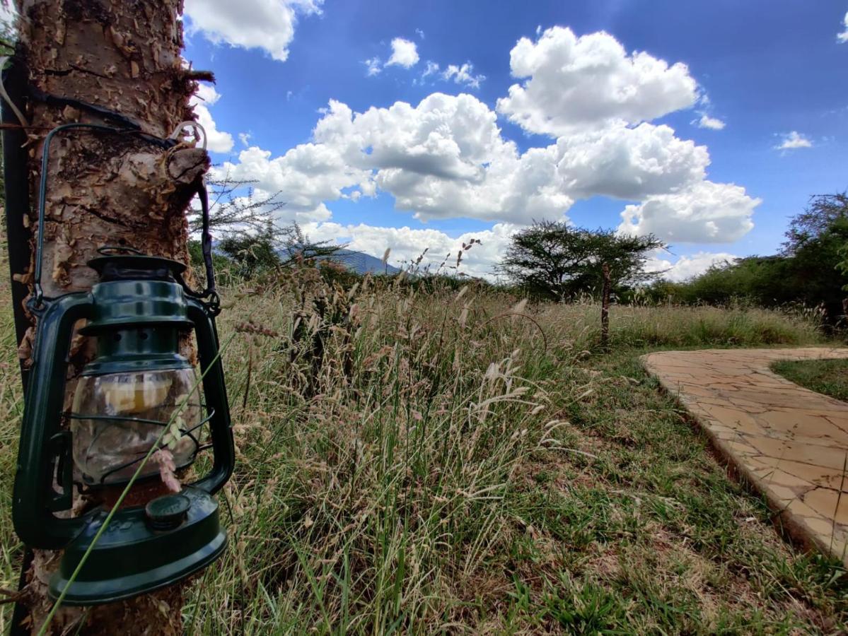 Oldonyo Orok Lodge Kajiado Exterior foto