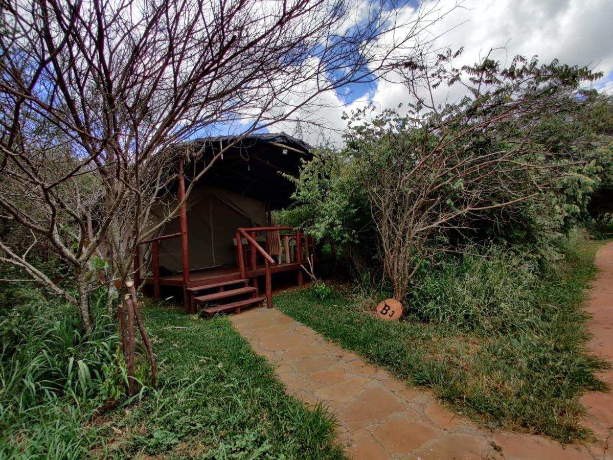 Oldonyo Orok Lodge Kajiado Exterior foto